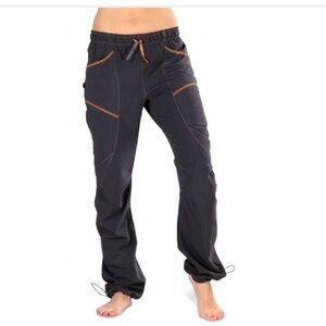 NWT Craft XLITE women’s Graphite Climbing Pants with Orange Accents size S